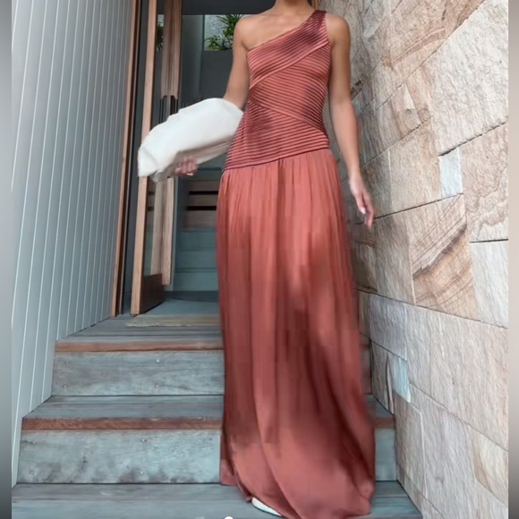 Meshki Dresses & Skirts - Meshki Jenna dress